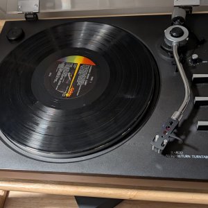 JVC turntable.jpg