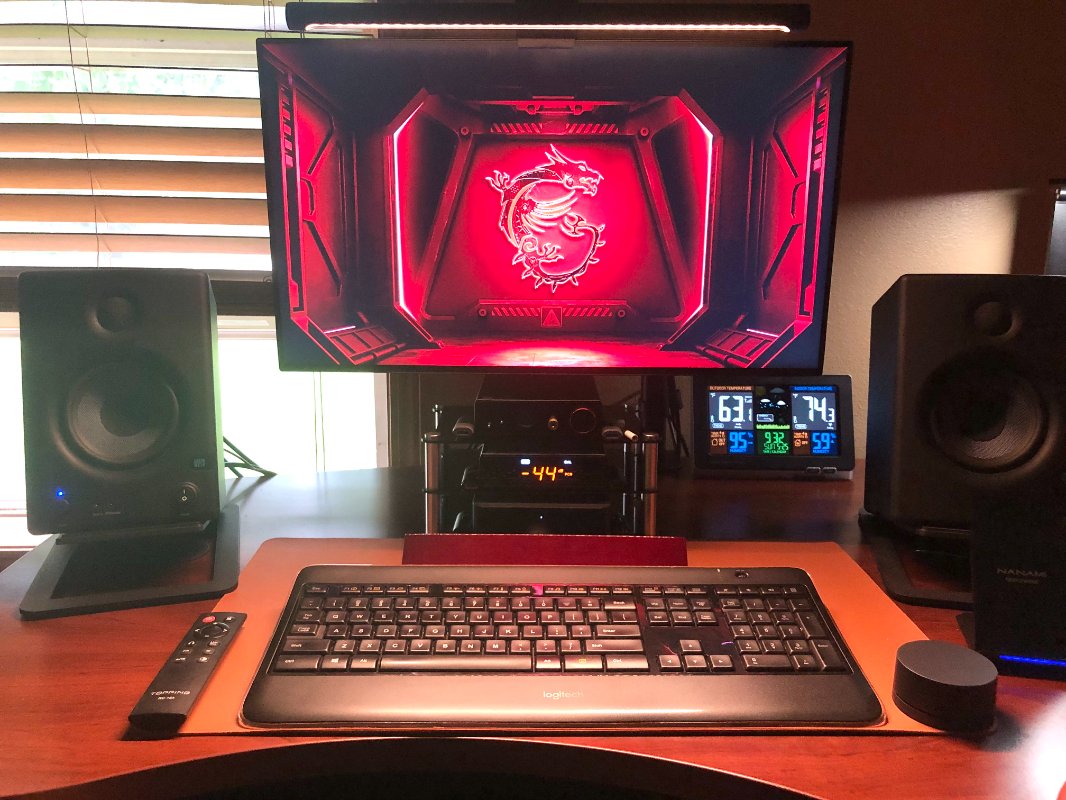 WiiMDesk.jpg